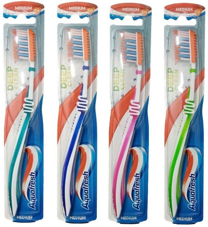 Spazzolino Deep Clean Aquafresh Dendi e Lingua Setole Medie Spazzolino Deep Clean Aquafresh Dendi e Lingua Setole Medie